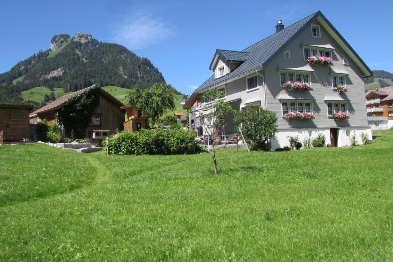 Wies Stein  Екстериор снимка